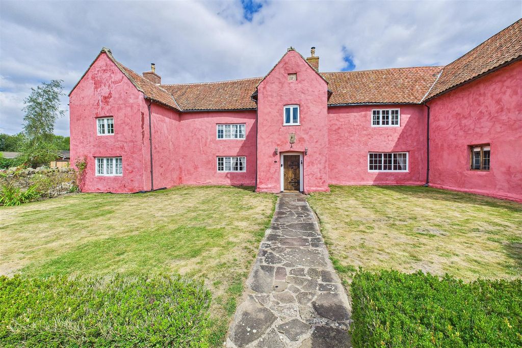 Property photo 1 of 33