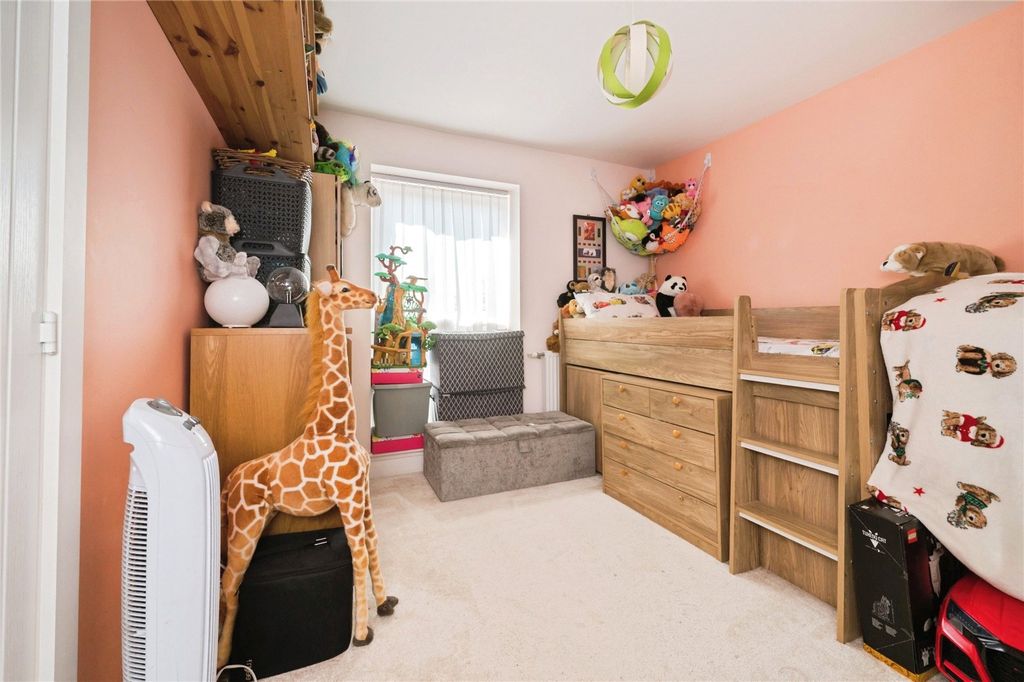 Property photo 2 of 43 Picture No. 06