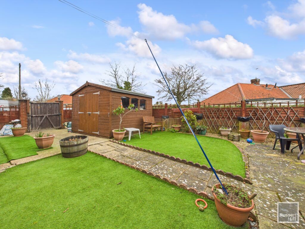 Property photo 2 of 16