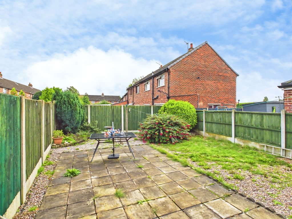 Property photo 2 of 17