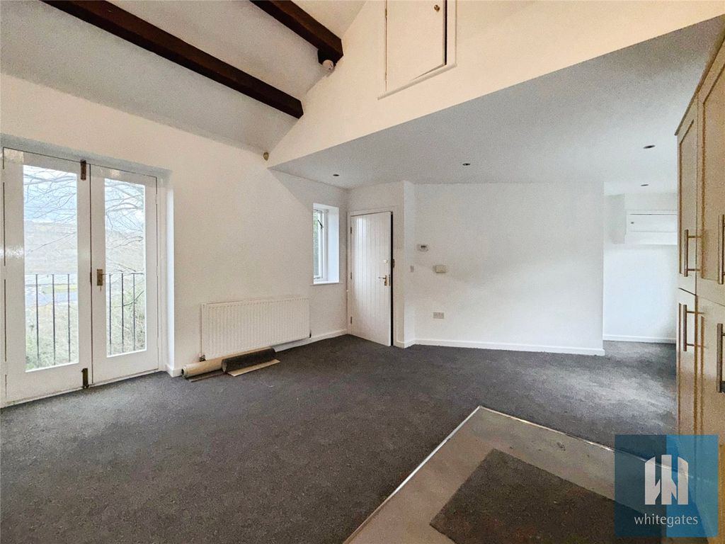 Property photo 3 of 12 Picture No. 22