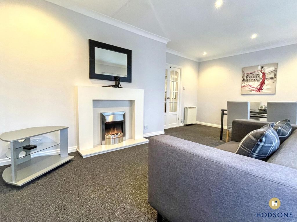 Property photo 2 of 9 Living Room