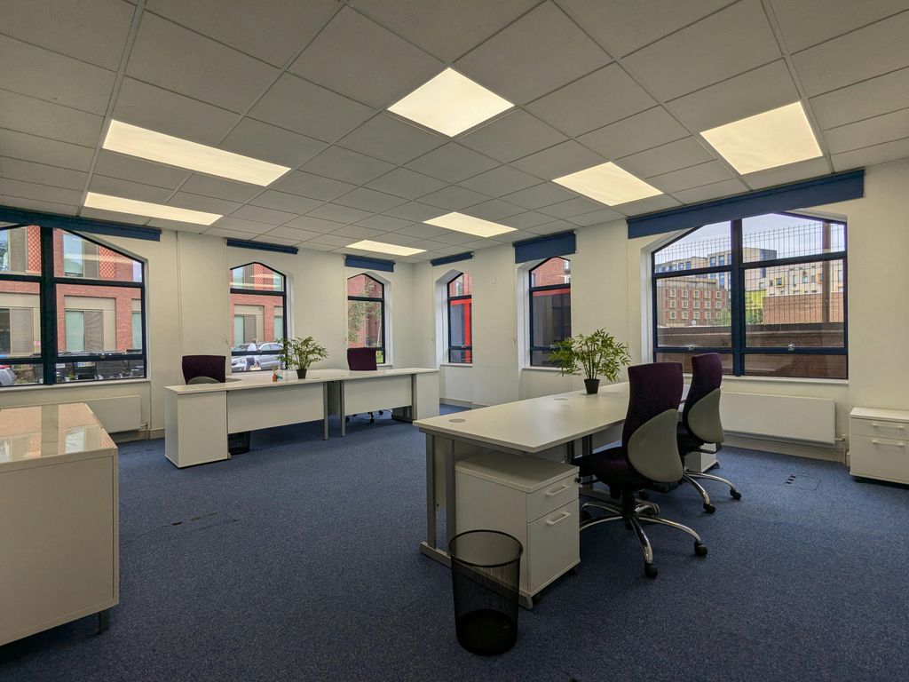 Property photo 2 of 4 1000006108.Jpg