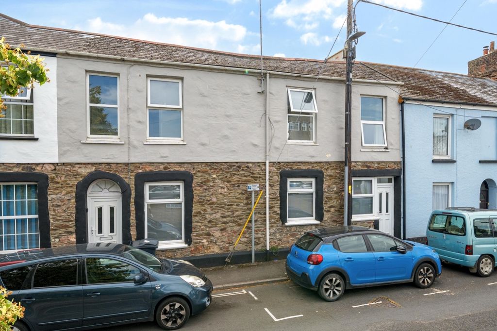 Property photo 2 of 12 1482561-1-6A3Eb7F9B8Aeb-Arw-1