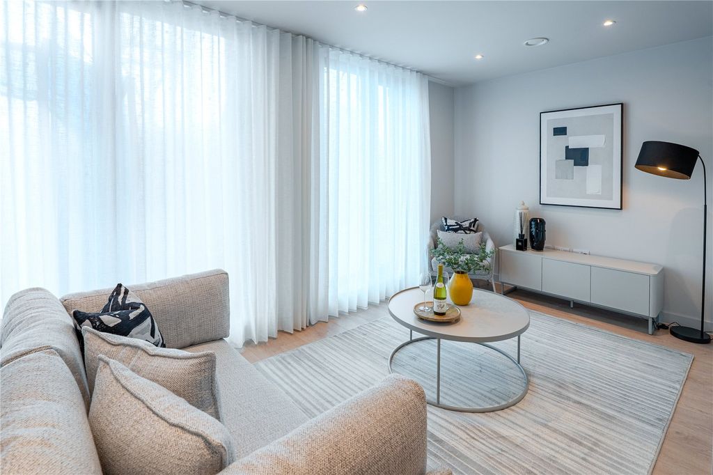 Property photo 1 of 11 Picture No. 13