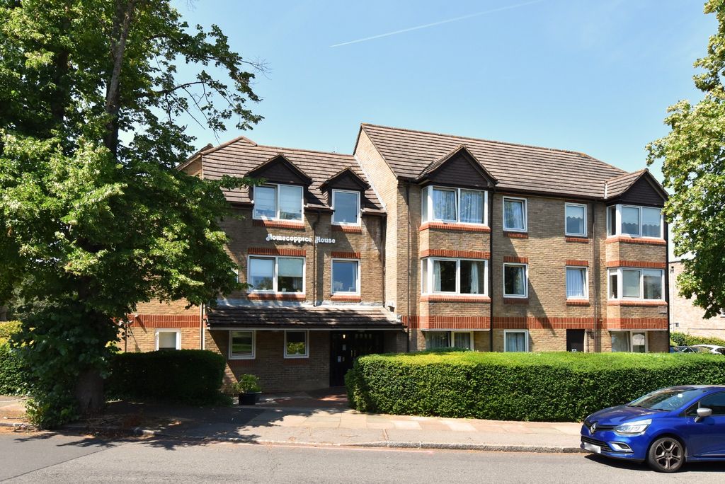 Property photo 1 of 10 5212560