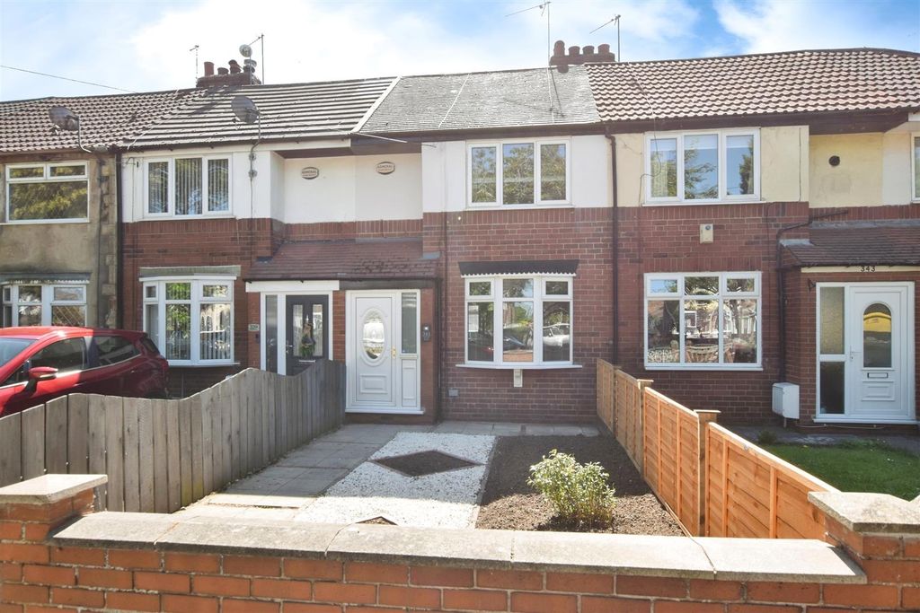 Property photo 1 of 11 External