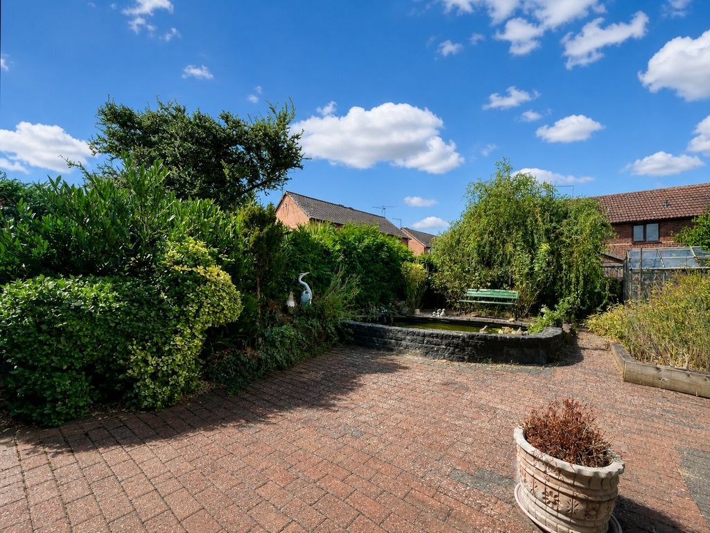 Property photo 2 of 19