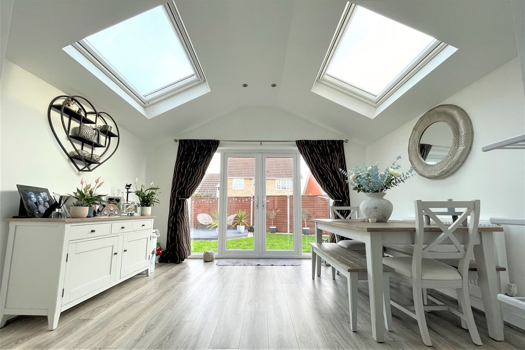 Property photo 2 of 18 Photo 6