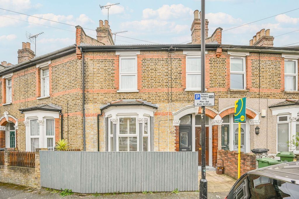 Property photo 2 of 15