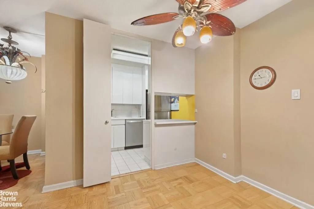 Property photo 2 of 12 <Alttext/>