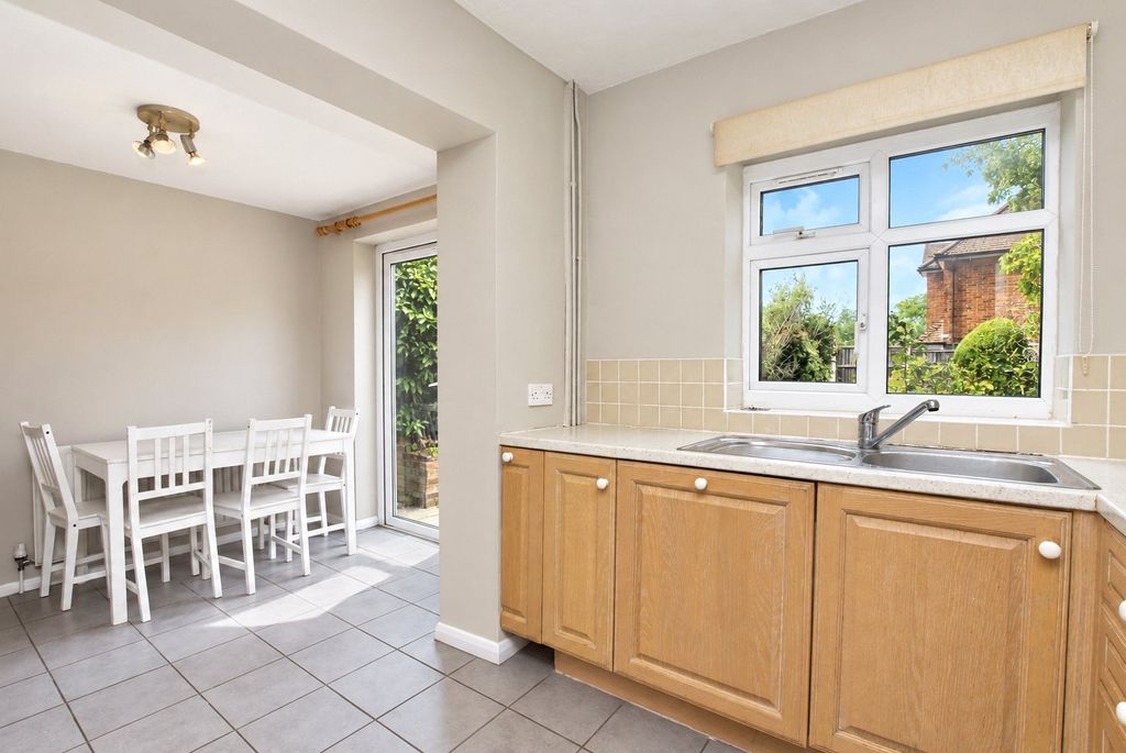 Property photo 3 of 11 Picture No. 21