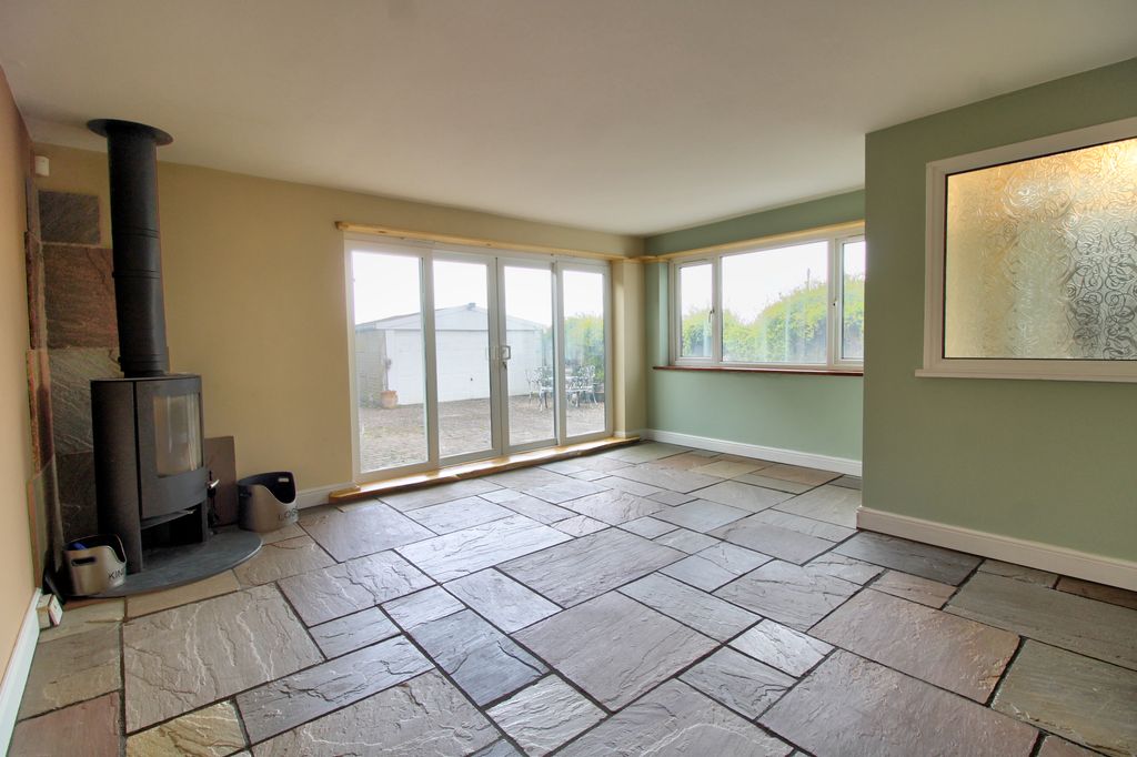 Property photo 2 of 22 E237Eb97B2Ff4cc14Fdf33456B08Dadd504E1Fbb.Jpg