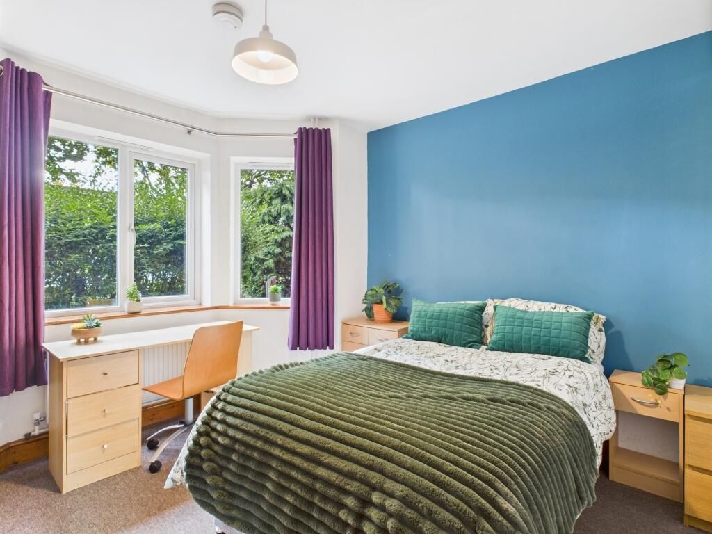 Property photo 2 of 21 Image