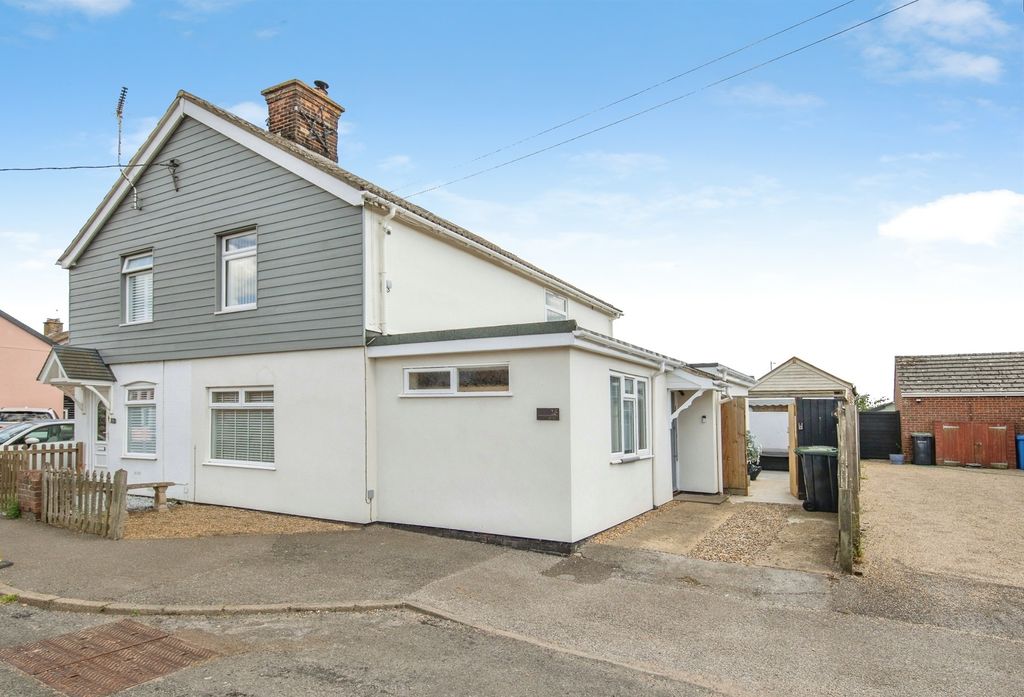 Property photo 1 of 30