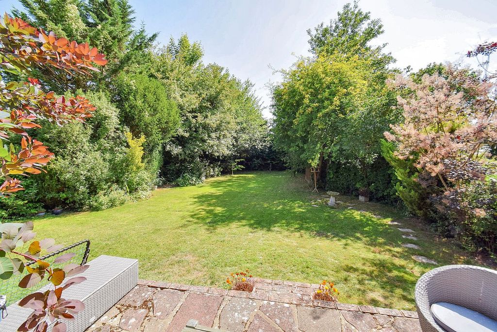 Property photo 3 of 30