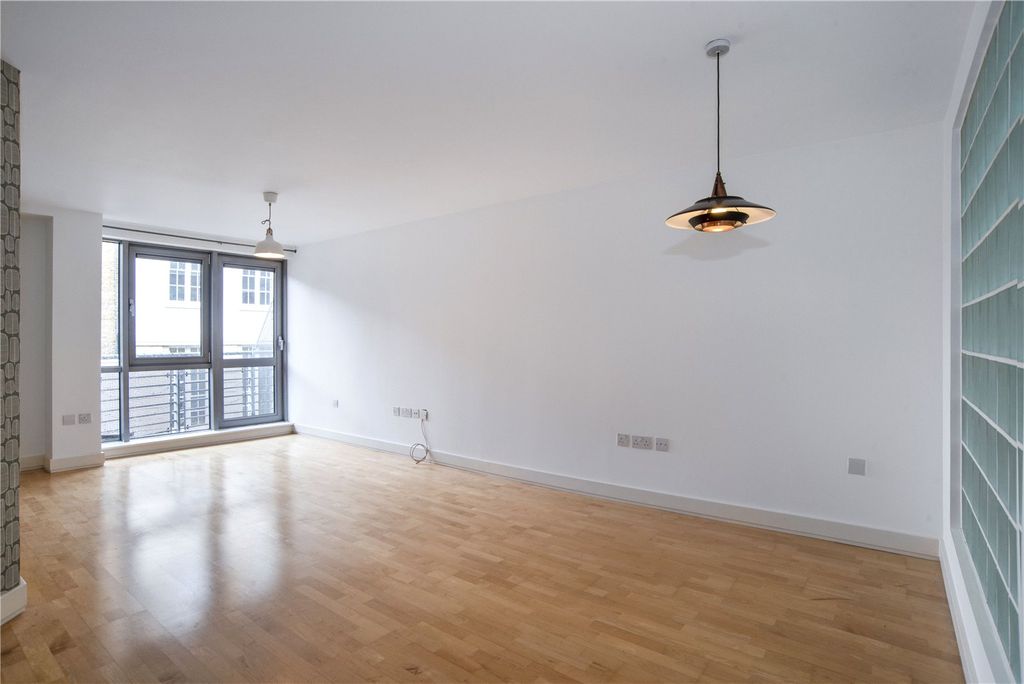 Property photo 1 of 13 Picture No. 03