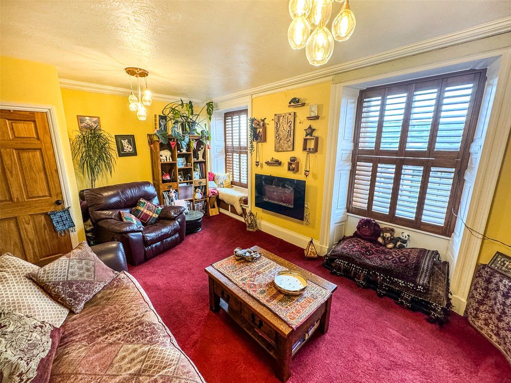 Property photo 2 of 16 Picture No. 09