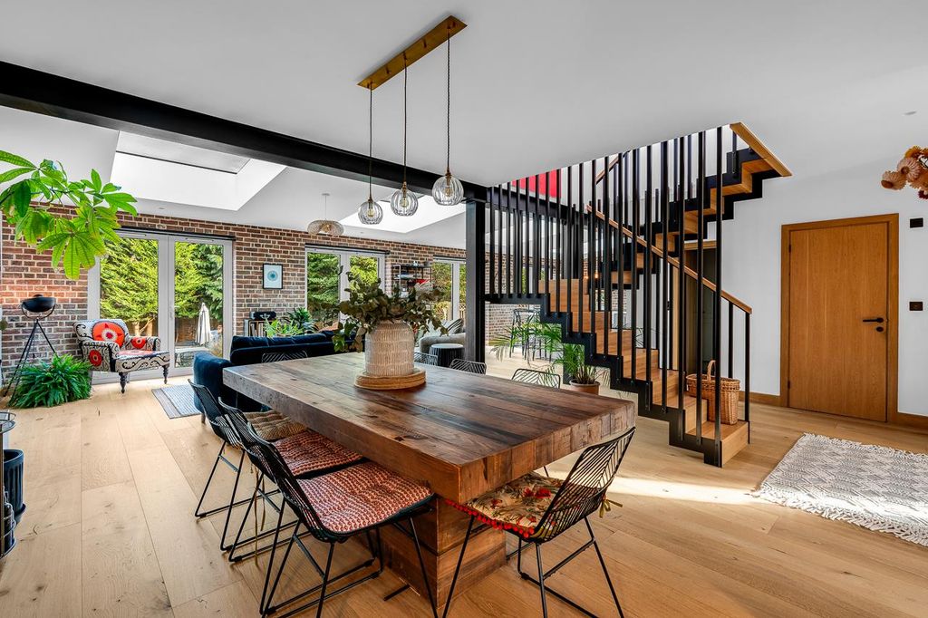 Property photo 3 of 50 Internal-Smalll-51.Jpg