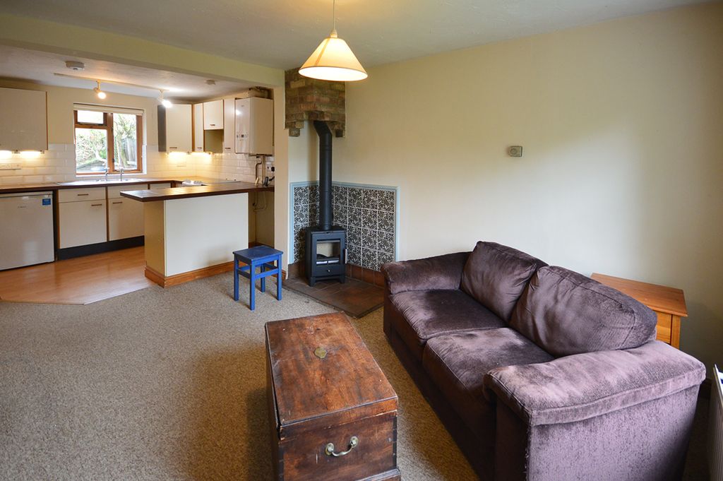 Property photo 3 of 9