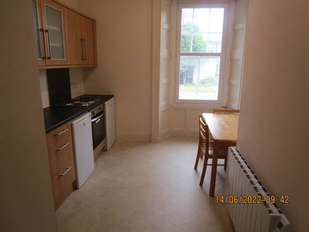 Property photo 3 of 6 Img_8943