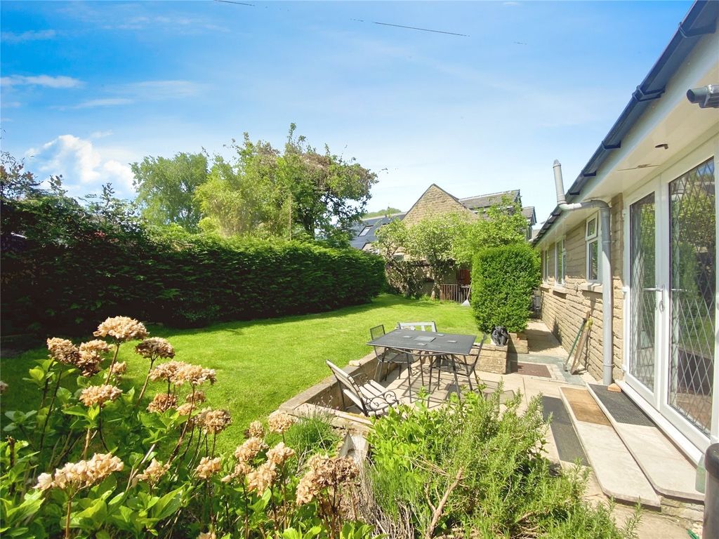 Property photo 1 of 20 Picture No. 03