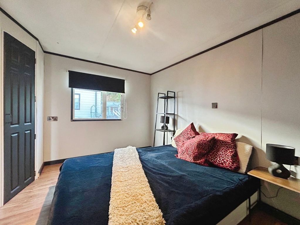 Property photo 3 of 9 53F5A125-Image00017.Jpeg