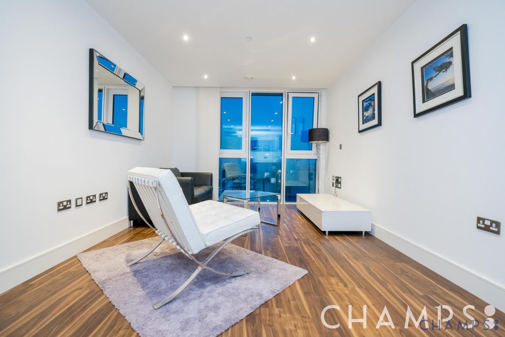 Property photo 1 of 8 1 Bedroom Apartment To Let