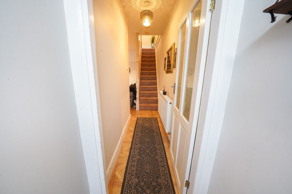 Property photo 3 of 28 Dsc09098