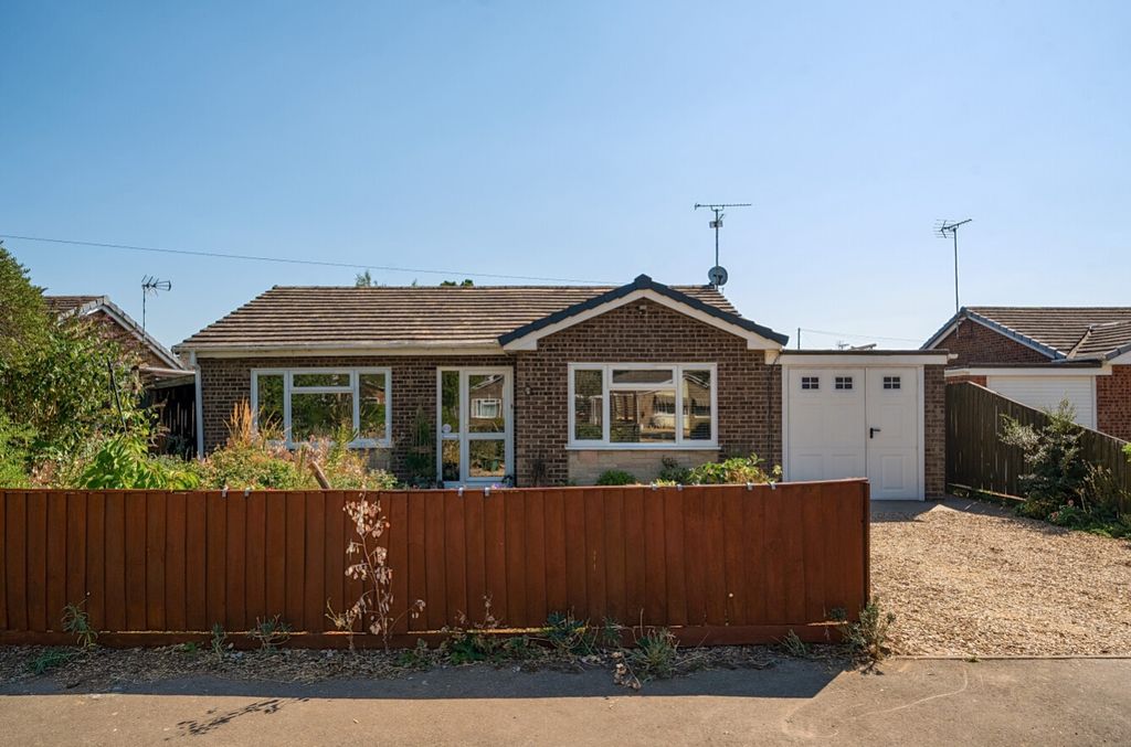 Property photo 1 of 12 38-6A7Dd4Af84221-1508770-19Ffb83F8d5d5-038-38-1