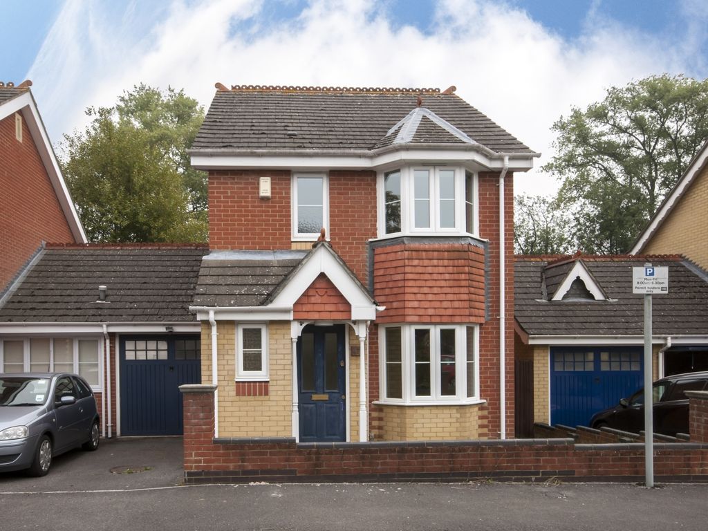 Property photo 1 of 8 External