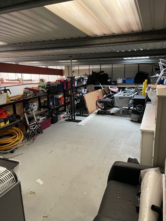 Property photo 3 of 10