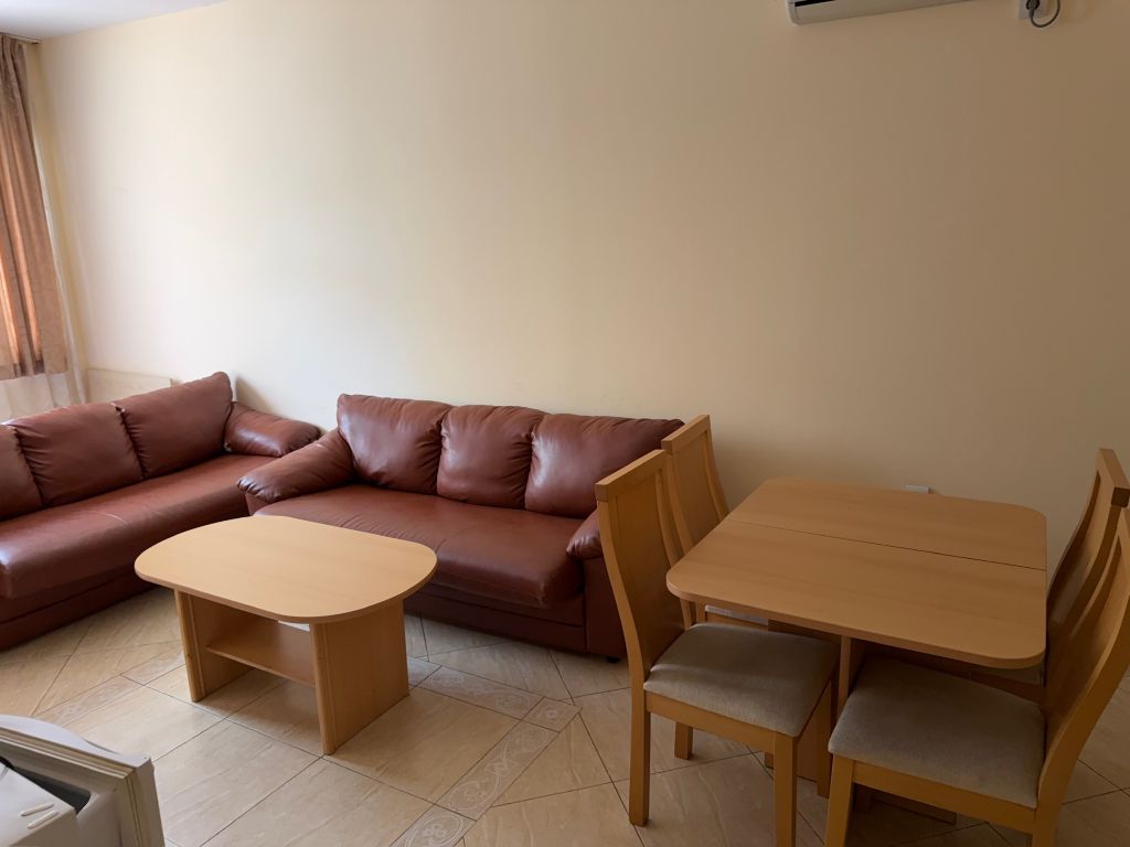 Property photo 3 of 18