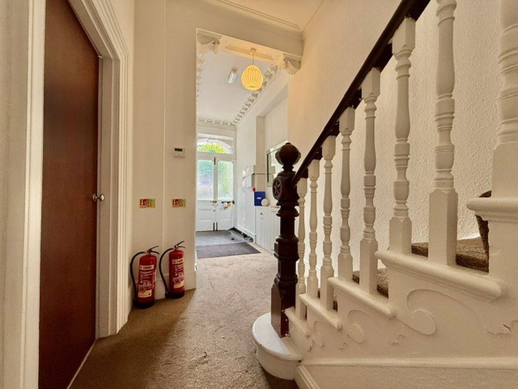 Property photo 2 of 25 Photo 2