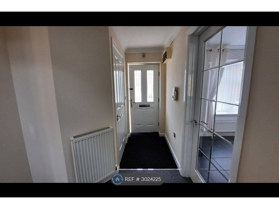 Property photo 2 of 30 Hall