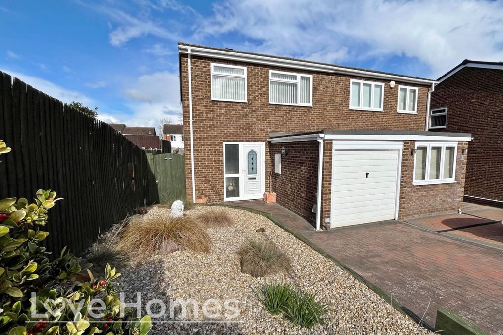 Property photo 1 of 11 5040081