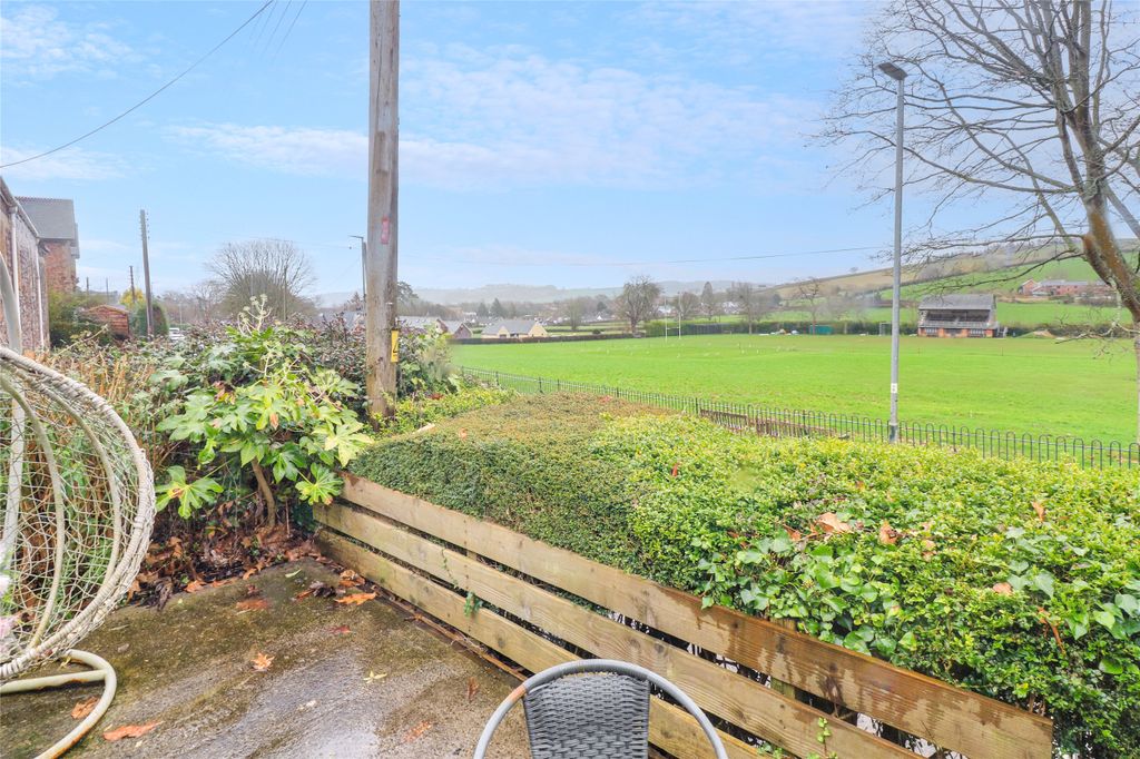 Property photo 2 of 10 2 - Picture No. 10