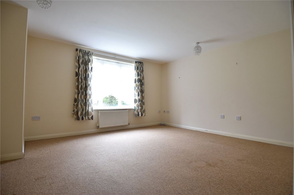 Property photo 3 of 7 Picture No. 04