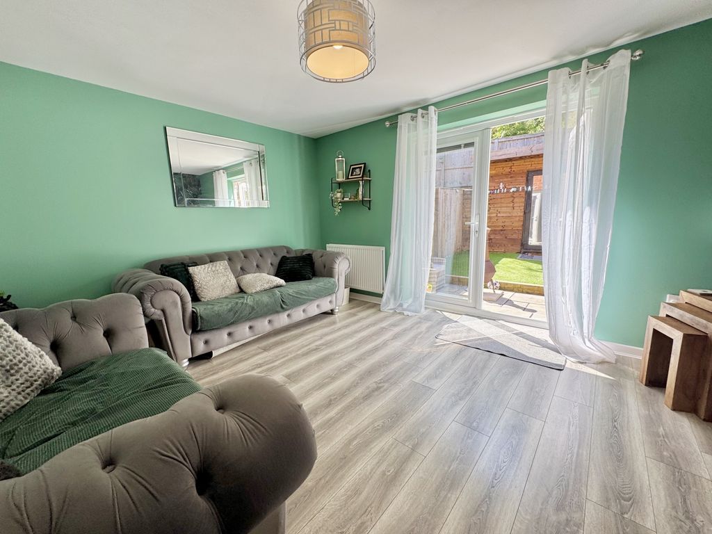 Property photo 3 of 16 Img_8271