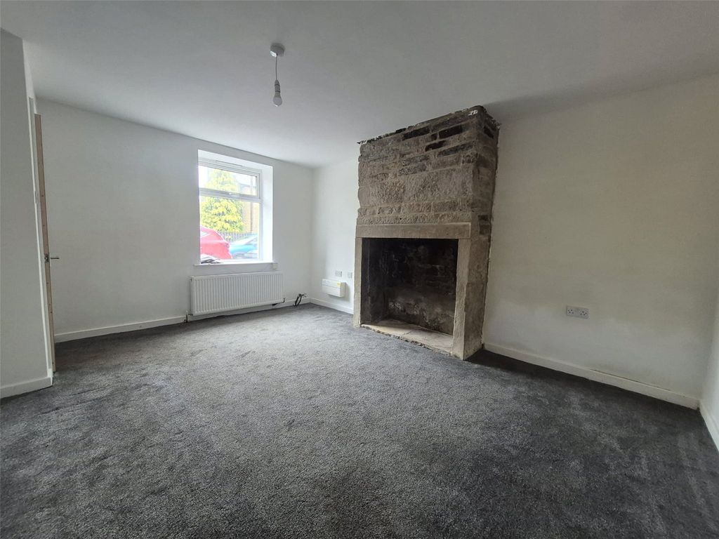 Property photo 2 of 8 Picture No. 03