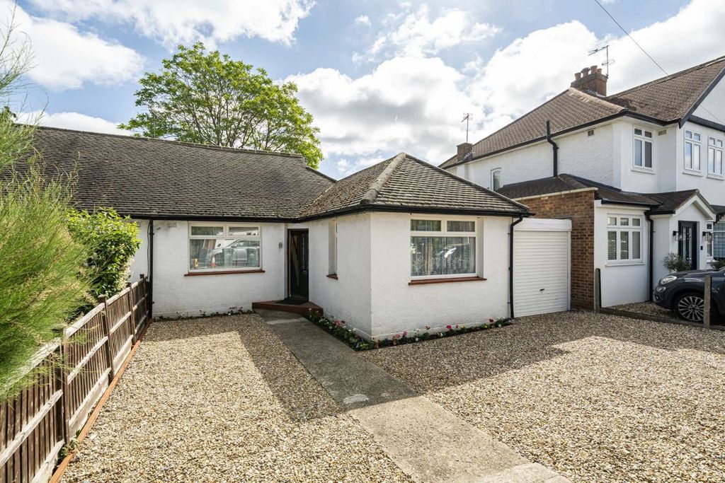 Property photo 1 of 9