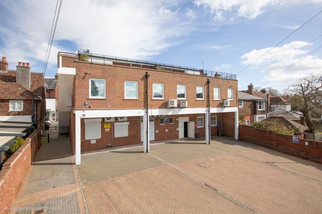 Property photo 2 of 32