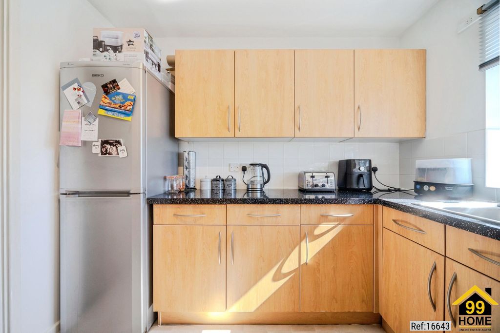 Additional image 10 of 2 bed flat for saleCharterhouse Close, Brackley NN13
