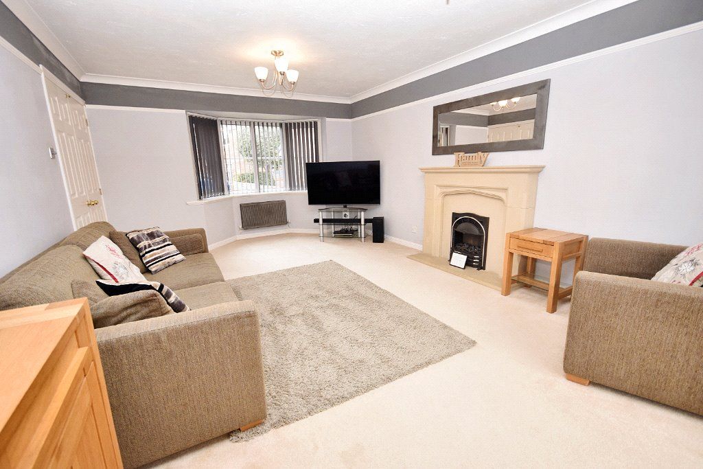 Property photo 2 of 25 Picture No. 19