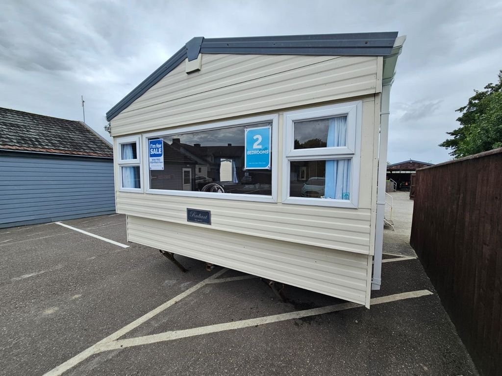 Property photo 1 of 6
