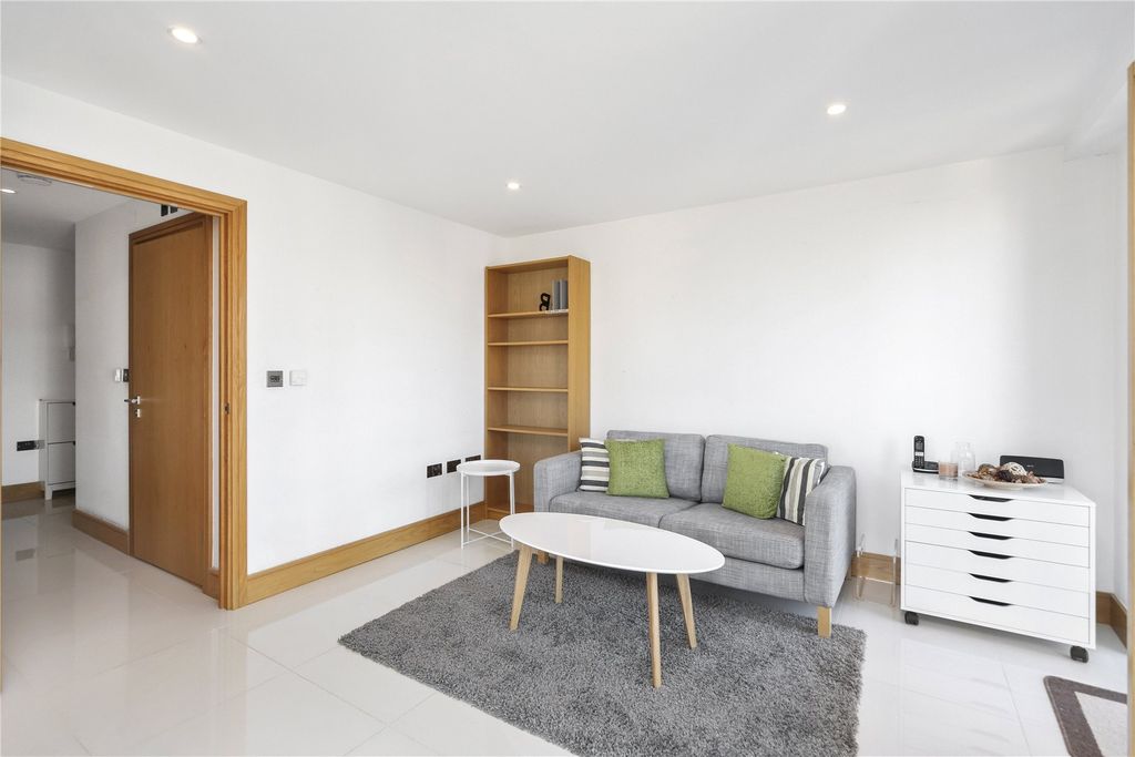 Property photo 2 of 11 Picture No. 07