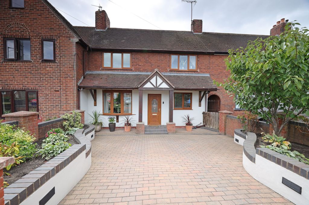 Property photo 1 of 26