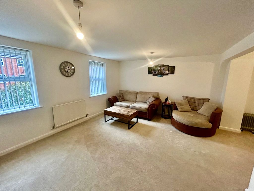 Property photo 3 of 19 Picture No. 20