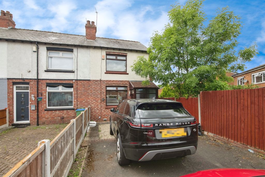 Property photo 1 of 17