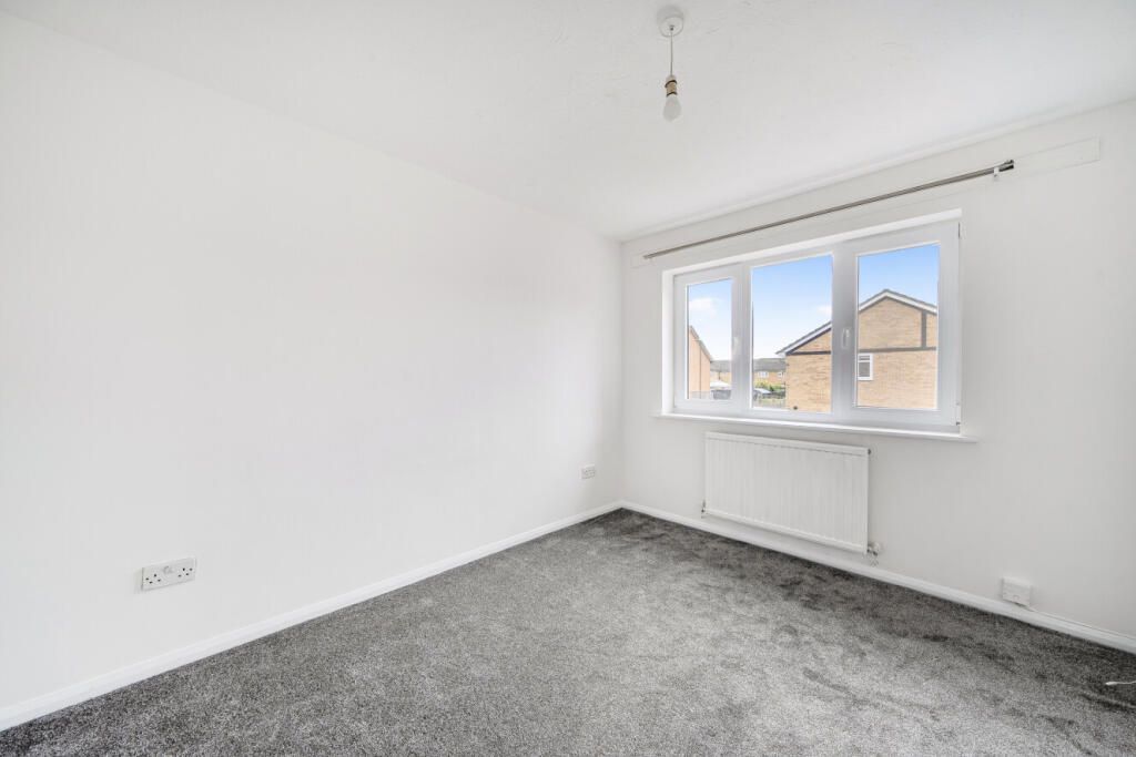 Property photo 3 of 7 Gallery